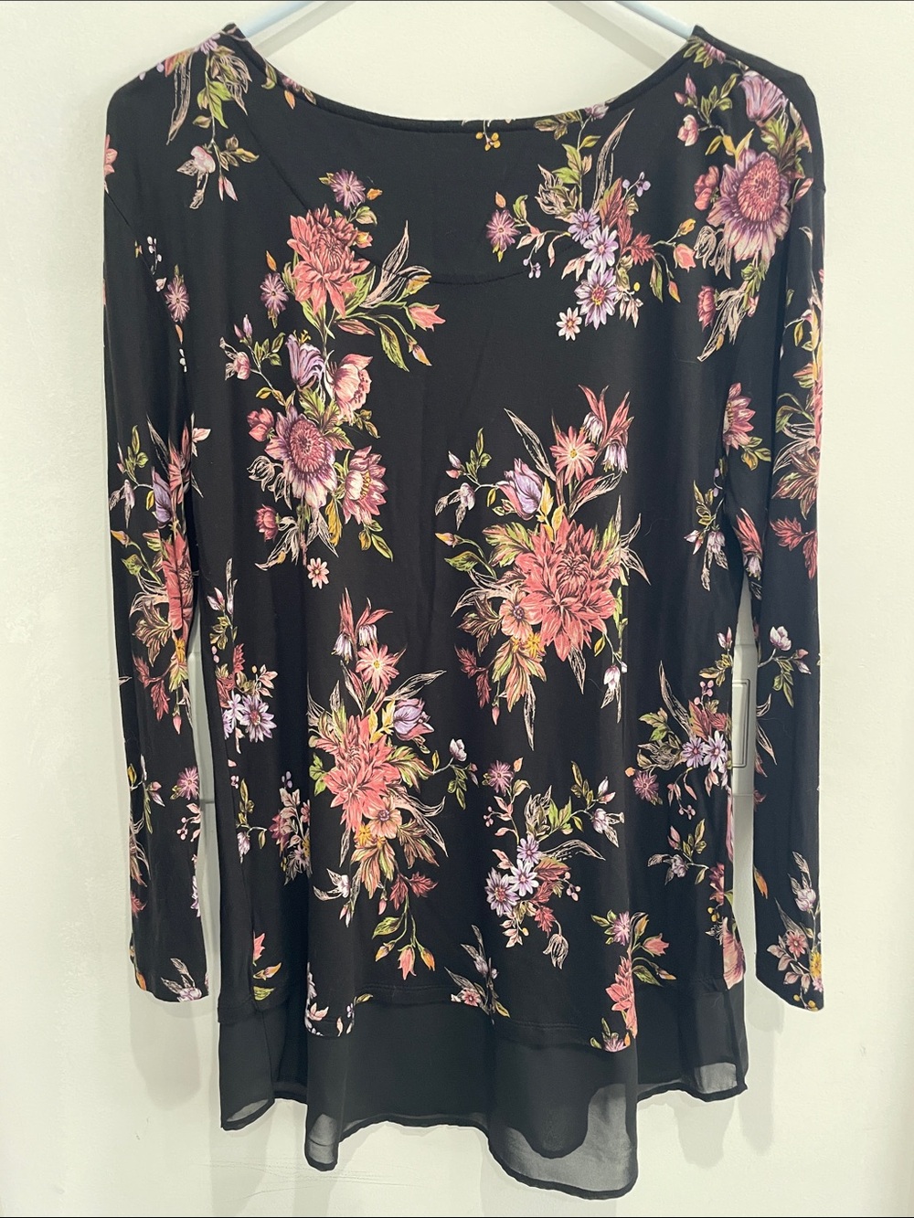 PER UNA Marks Spencer Black Pink Floral Sequin Mesh Hem Tunic Top US 8 M - Picture 14 of 14